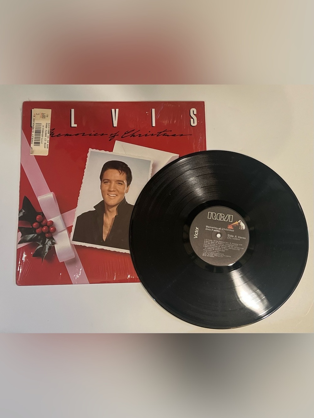 Elvis Presley Memories of Christmas Vintage 1982 Vinyl LP RCA CPL1-4395